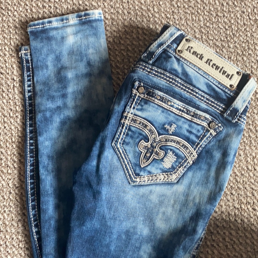 Rock revival jeans- great condition